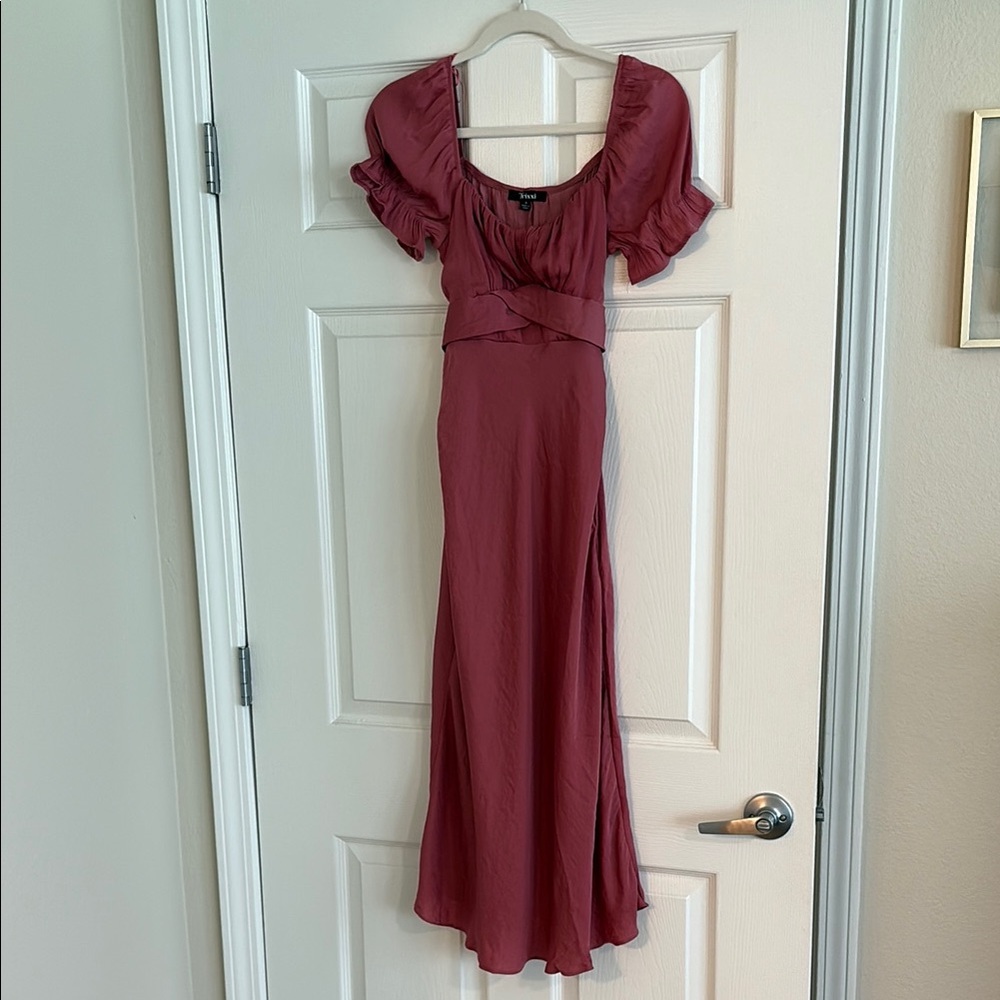 Francesca's Collections Berry Puff Sleeve Maxi Dress